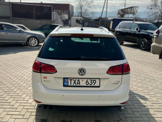 Volkswagen Golf foto 6