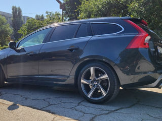 Volvo V60 foto 4