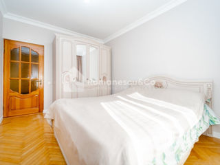 Apartament cu 3 camere, 78 m², Centru, Chișinău foto 12