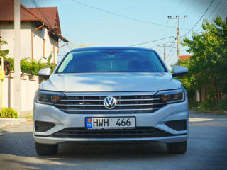 Volkswagen Jetta foto 4