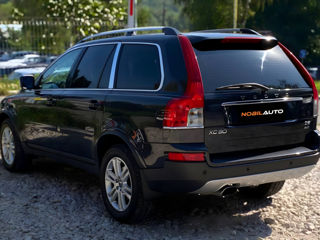 Volvo XC90 foto 4