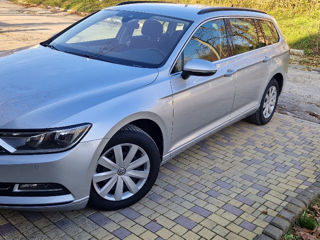 Volkswagen Passat foto 6