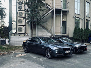 BMW 5 Series foto 2