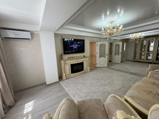 Apartament cu 3 camere, 120 m², BAM, Bălți
