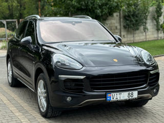 Porsche Cayenne foto 2