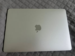 MacBook Pro 13 2019 foto 4