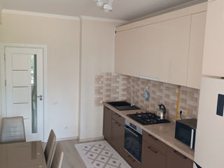 Apartament cu 1 cameră, 43 m², Telecentru, Chișinău foto 2