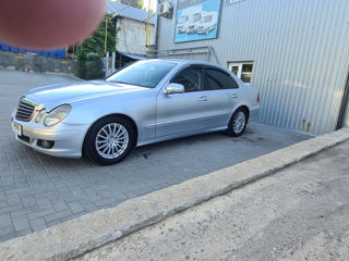 Mercedes E-Class foto 5