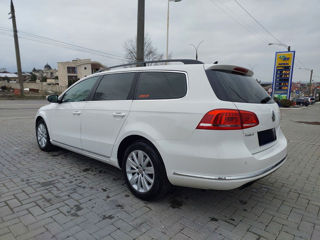 Volkswagen Passat foto 3