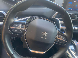 Peugeot 5008 foto 1