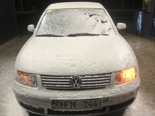 Volkswagen Passat foto 6