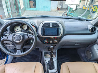 Toyota Rav 4 foto 9