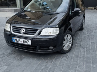 Volkswagen Touran, 2005