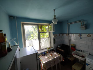 Apartament cu 2 camere, 47 m², Sculeni, Chișinău foto 5