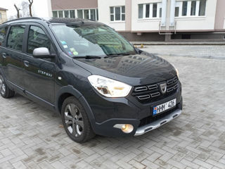 Dacia Lodgy