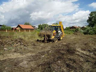Servicii excavator incarcator buldozer lucrări de demolare constructii terasament excavare nivelare foto 6