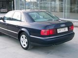 Audi A8 foto 3