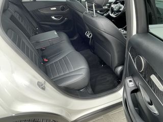 Mercedes GLC foto 10