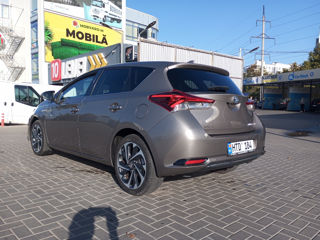 Toyota Auris foto 3