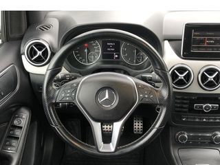 Mercedes B Class foto 1