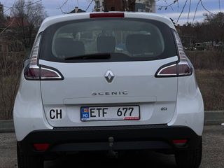 Renault Scenic foto 2