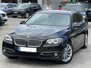 BMW 5 Series foto 4