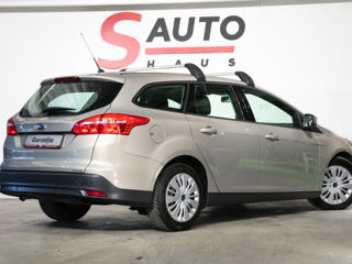 Ford Focus foto 4