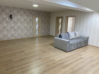 Apartament cu 3 camere, 121 m², Botanica, Chișinău foto 10