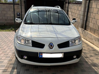 Renault Megane foto 3