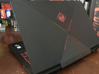 Игровой ноутбук HP OMEN 15 foto 2