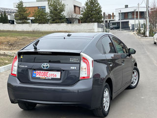 Toyota Prius foto 4