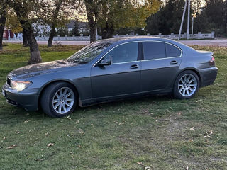 BMW 7 Series foto 2