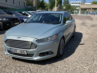 Ford Fusion foto 3