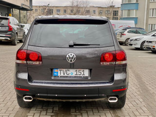 Volkswagen Touareg foto 6