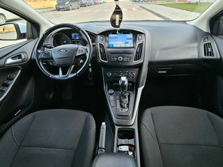 Ford Focus foto 9