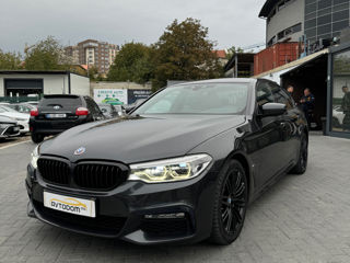 BMW 5 Series foto 1