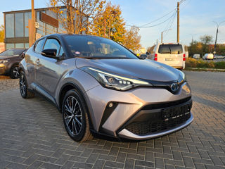 Toyota C-HR foto 3