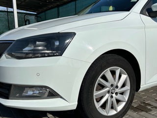 Skoda Fabia foto 2