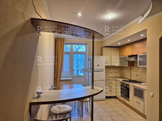 Apartament cu 3 camere,  Centru,  Bălți,  Bălți mun. foto 0