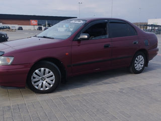 Toyota Carina foto 7