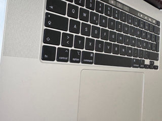 MacBook Pro 16 Silber - 2,6 GHz 6-Core Intel Core i7 foto 4