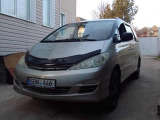 Toyota Previa фото 6