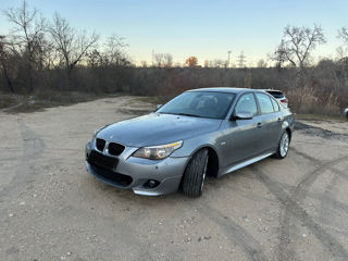 BMW 5 Series foto 5