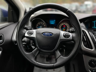 Ford Focus foto 11