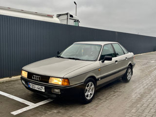 Audi 80