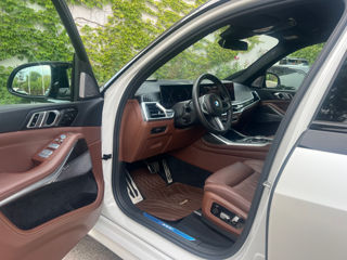 BMW X7 foto 9