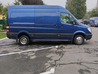 Mercedes Sprinter 519 foto 3