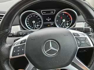 Mercedes M-Class foto 7