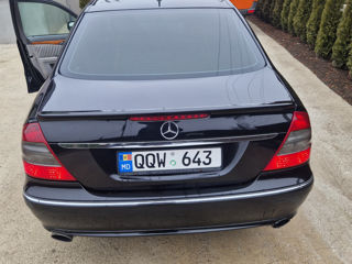 Mercedes E-Class foto 3