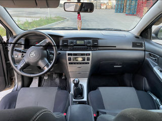 Toyota Corolla foto 8